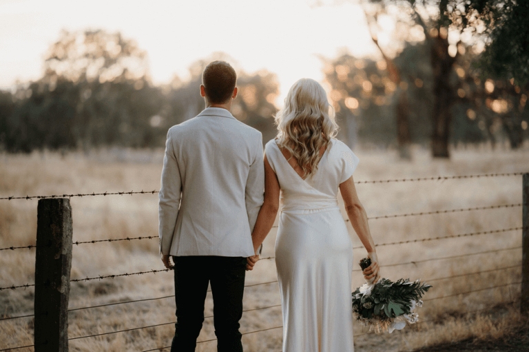 Planning a Small Wedding in Melbourne? READ THIS